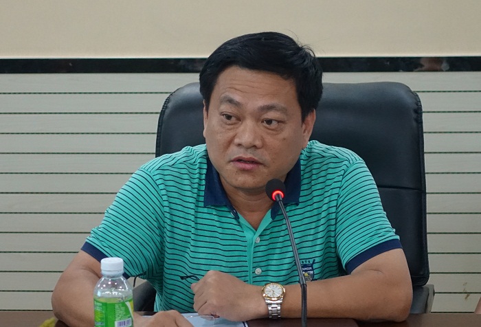11月2日，王承庆在社区活动上谈社区体会并做总结发言(谈球吧体育 邱丹丹摄影).jpg