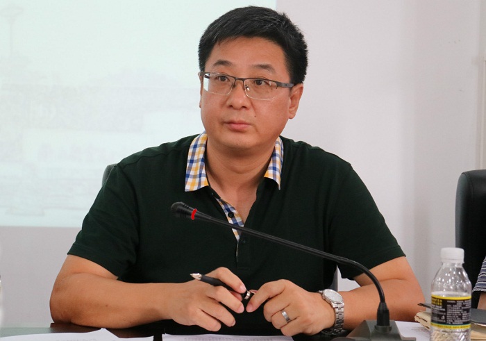 王安兴主持会议并作总结讲话（谈球吧体育 朱泽东摄影）.jpg