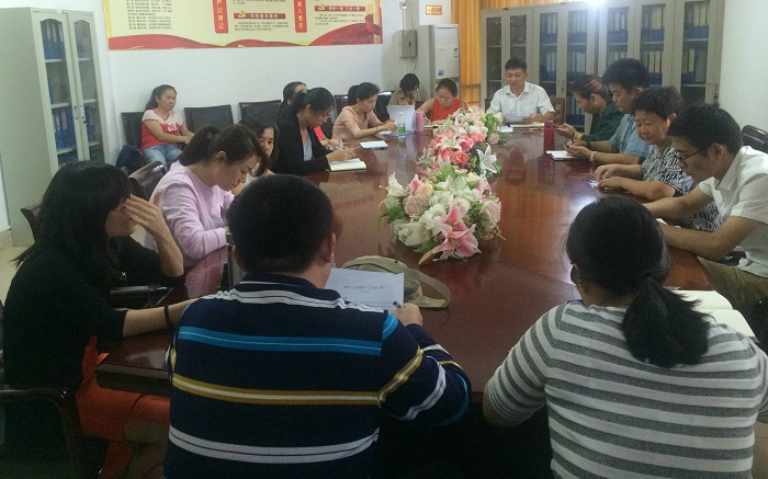 （社区现场 热农谈球吧体育供图）.jpg
