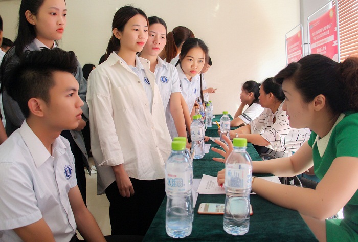 体育会员体验现场招聘（商谈球吧体育_陈林锐摄影）.jpg