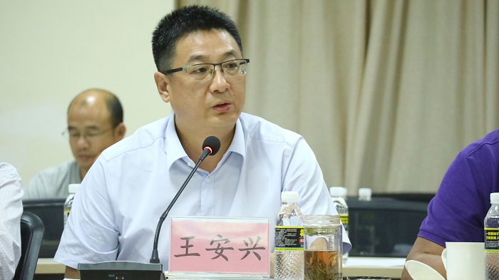 体育总裁王安兴作工作点评（谈球吧体育青年记者团 黄炳蔚摄影）.jpg